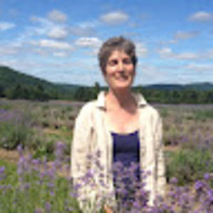 Meet your Posher, Carolyn